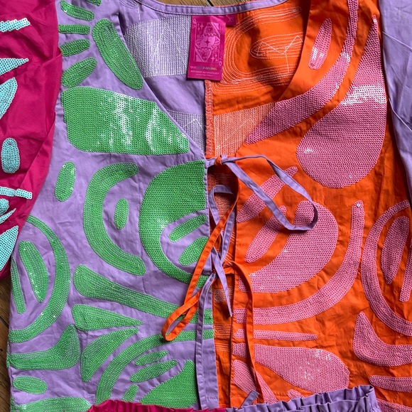 QUEEN OF SPARKLES Purple and Orange Top - Picture 3 of 5